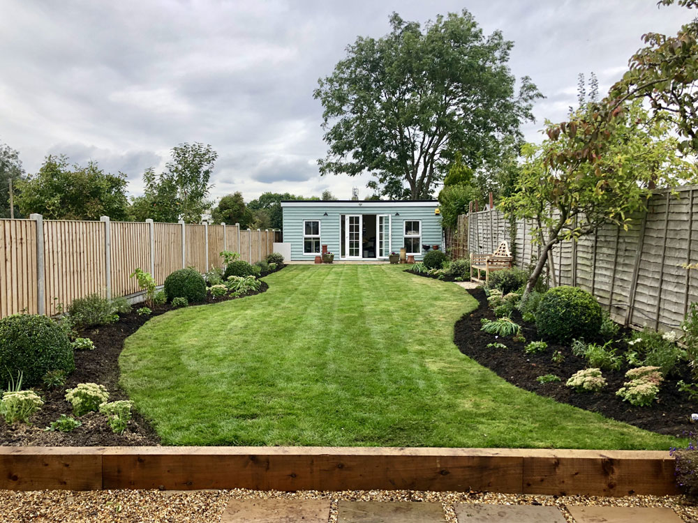 Low Maintenance – Essex Garden Designs